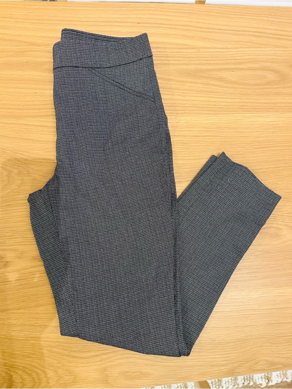 Anne Klein Black and White Textured Pants Pull On Size Small